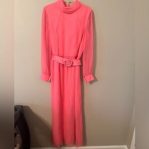 Beautiful vintage 70’s Pink Long Sleeved Formal Dress